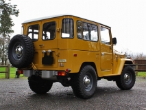 138466_Rear_3-4_Web